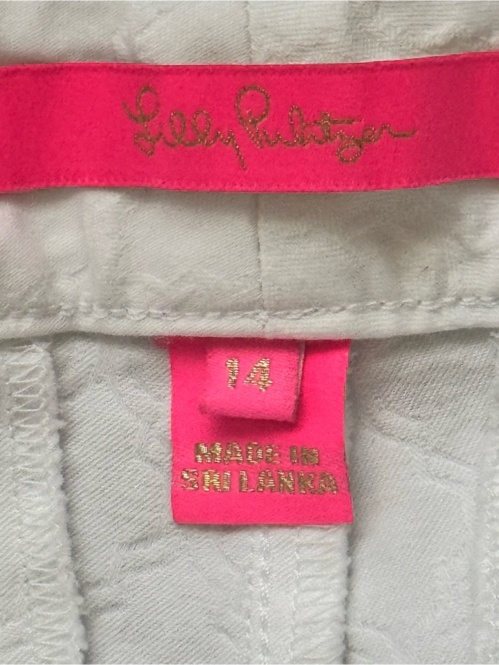 Lilly Pulitzer White Cropped Ankle Pants with Subtle Texture - Picture 8 of 9